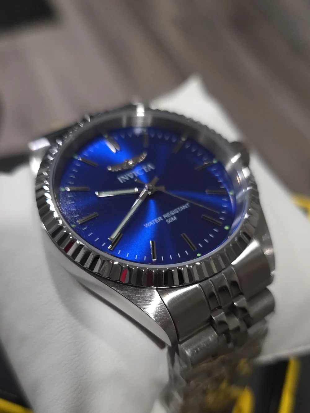 Invicta men stainless